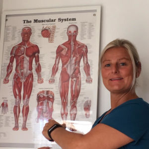 Heidi Strøm-Larsen kombinerer sone- og massasjeterapi